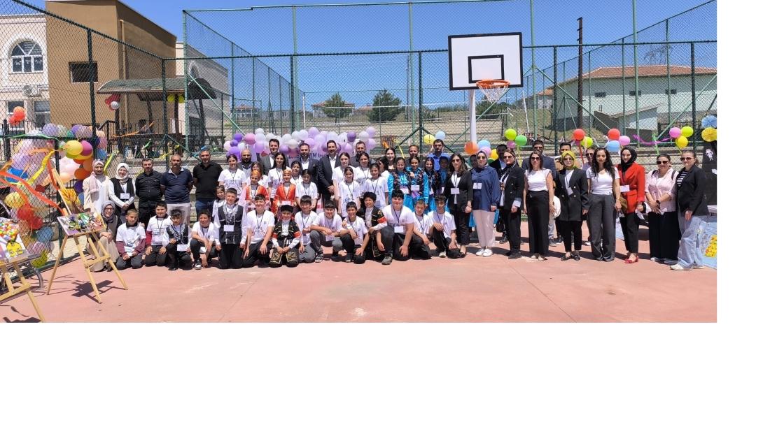 Bala İbrahim Gürbüz Ortaokulu'nda TÜBİTAK 4006 Bilim Fuarı Coşkusu,
